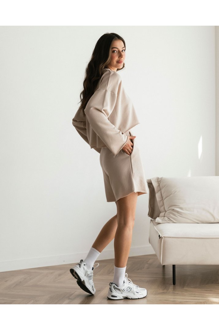 Шорти вільні