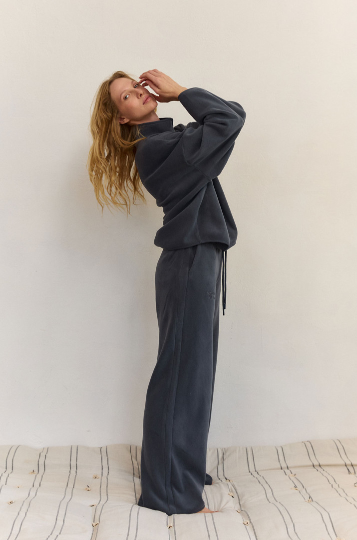 Штани з вишивкою фліс