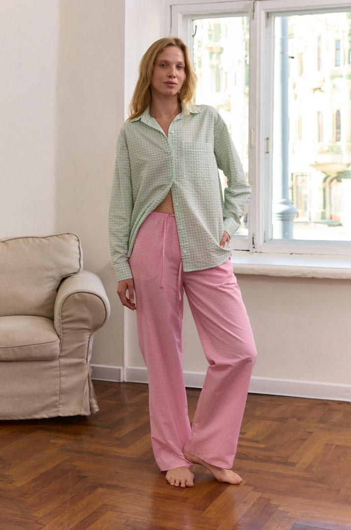 Штани в клітинку