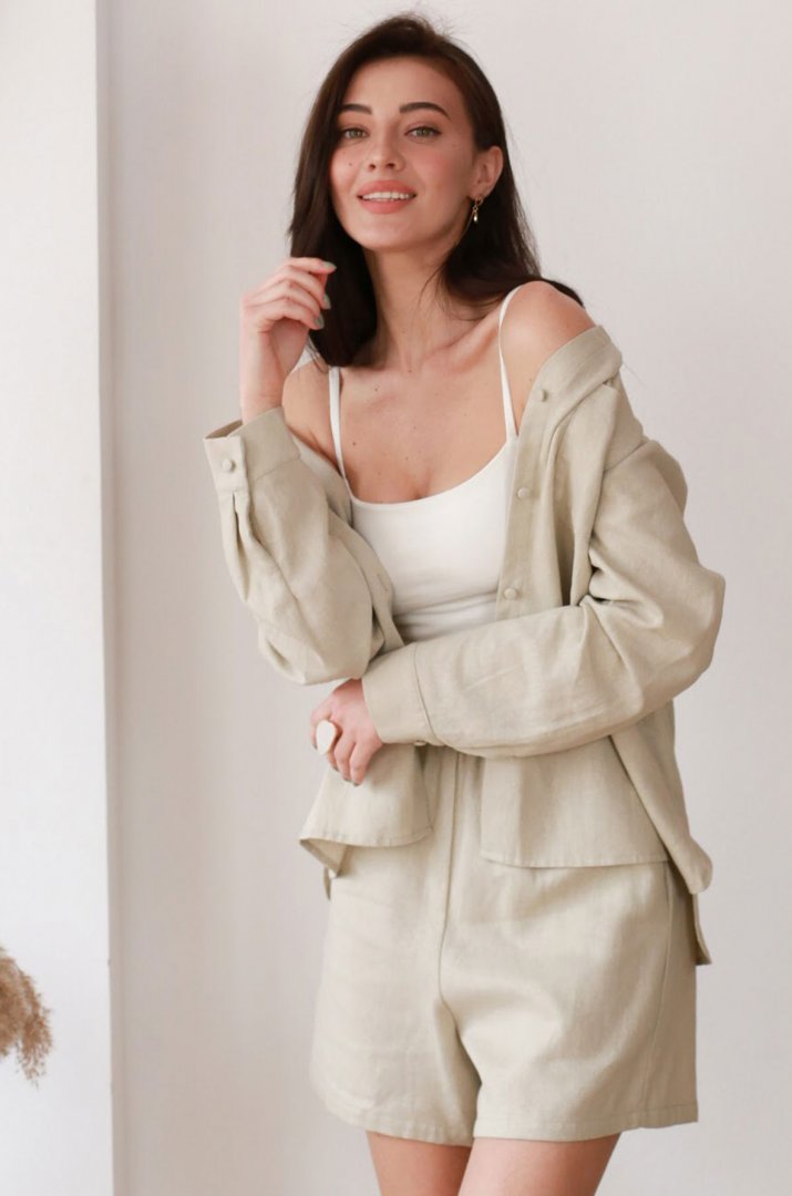 Shorts Kotovich color beige Shorts Kotovich color beige